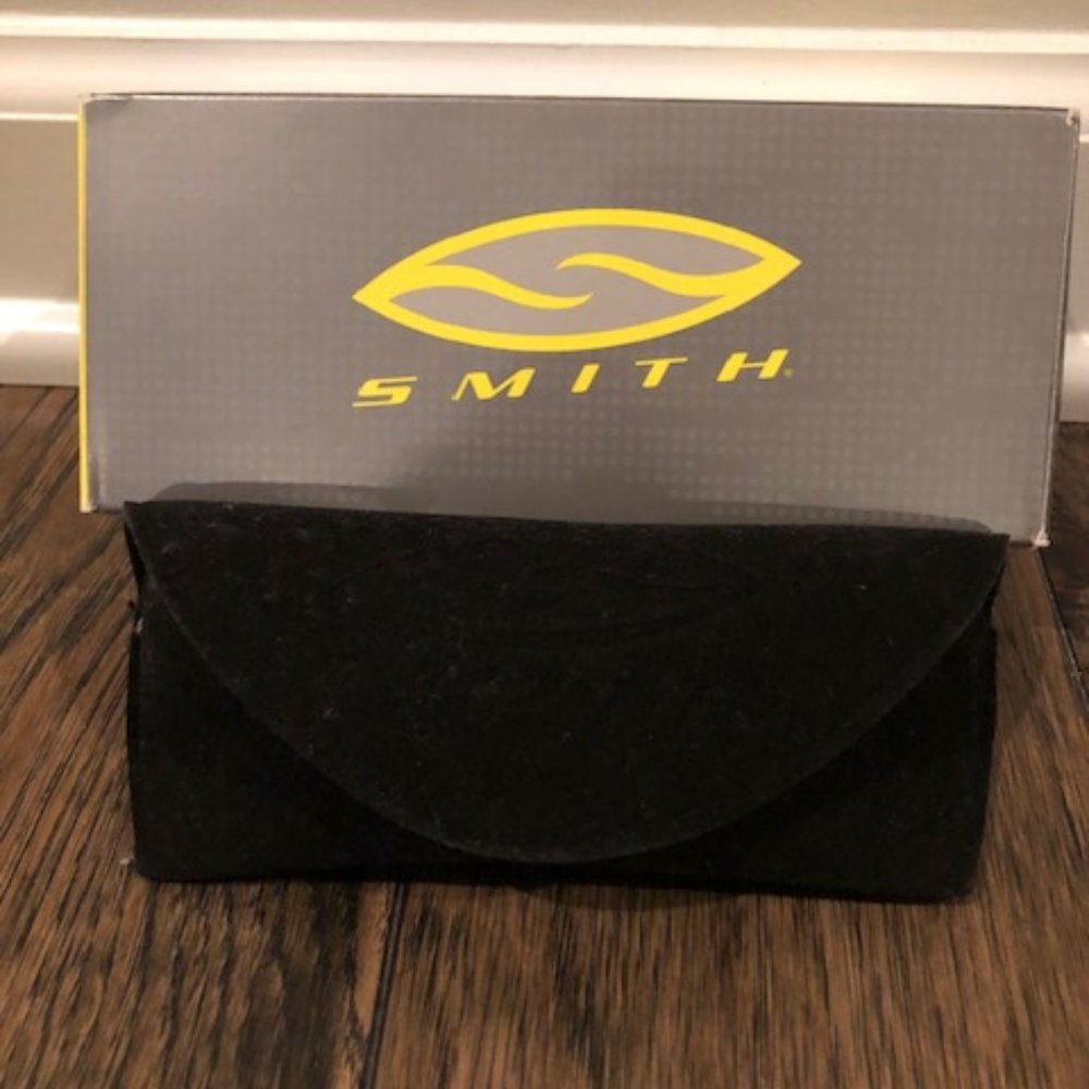 Womens Smith Polarized Sun Glasses